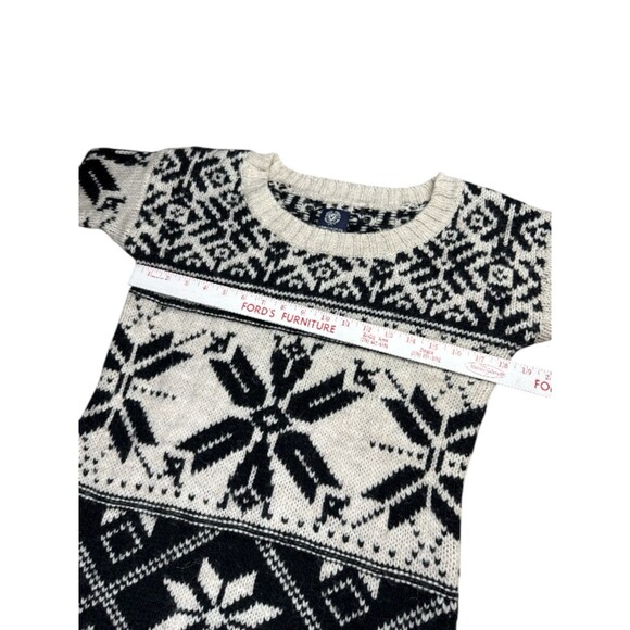 American Eagle Fair Isle Snowflake Sweater Medium Wool/Alpaca Blend Cozy Casual - Picture 5 of 8